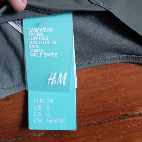 NWT H&M green bikini set - Picture 2 of 4